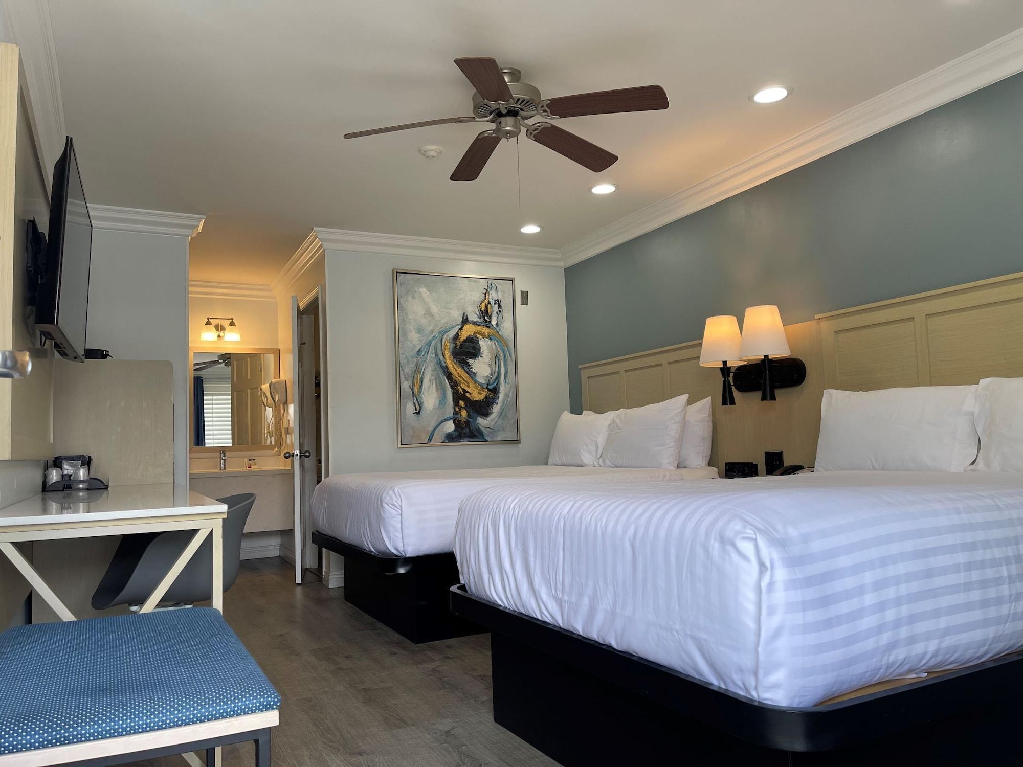 Ramada By Wyndham Redondo Beach Bagian luar foto
